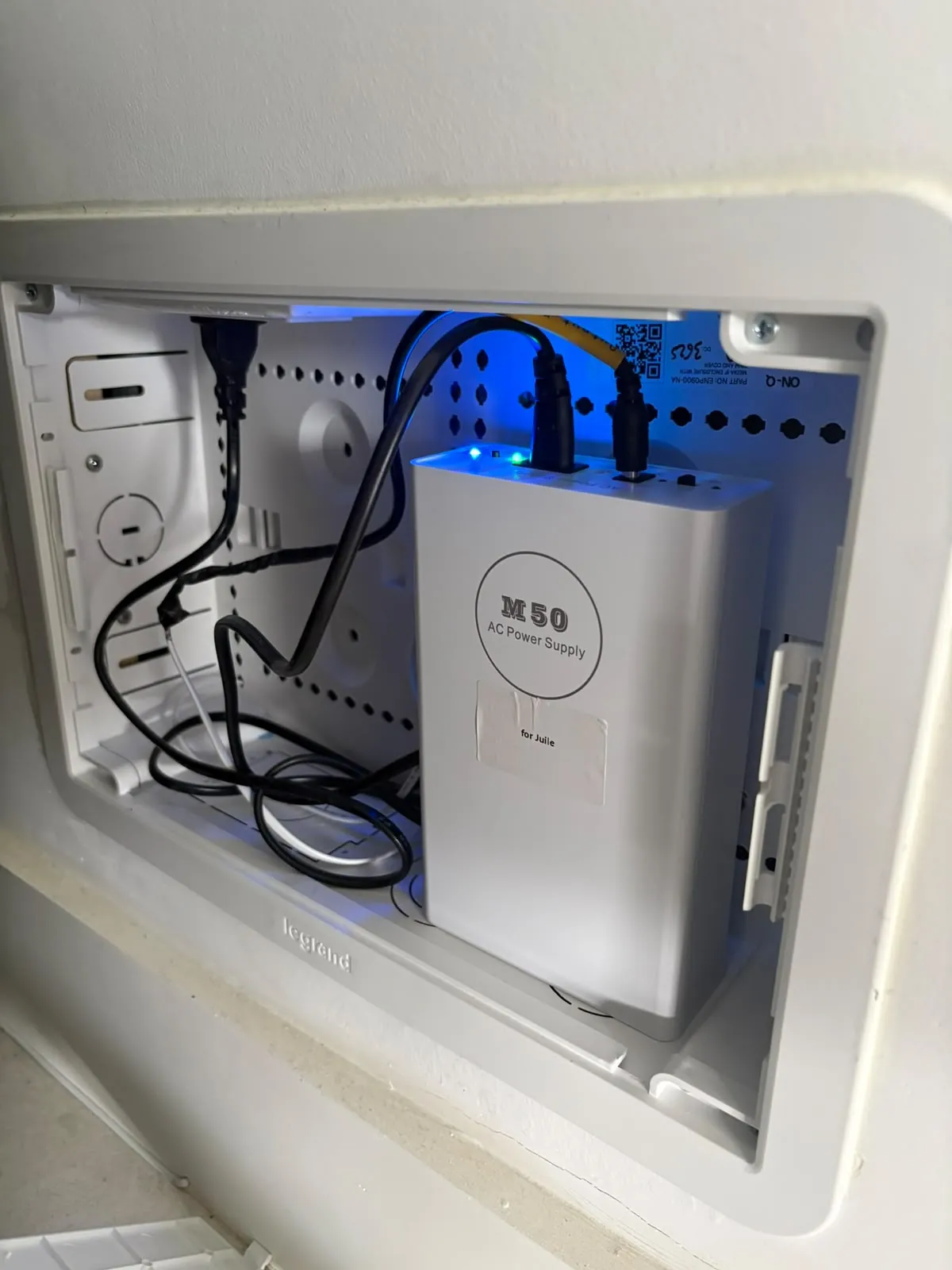 We design professional network installation for South Florida homes and businesses with clear planning, professional installation and ongoing support.